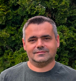 Cezary Siwek profile image (2026)